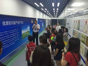 2017年食品安全科普活动在新希望华西工厂举办，助力投资管理提升消费者信任